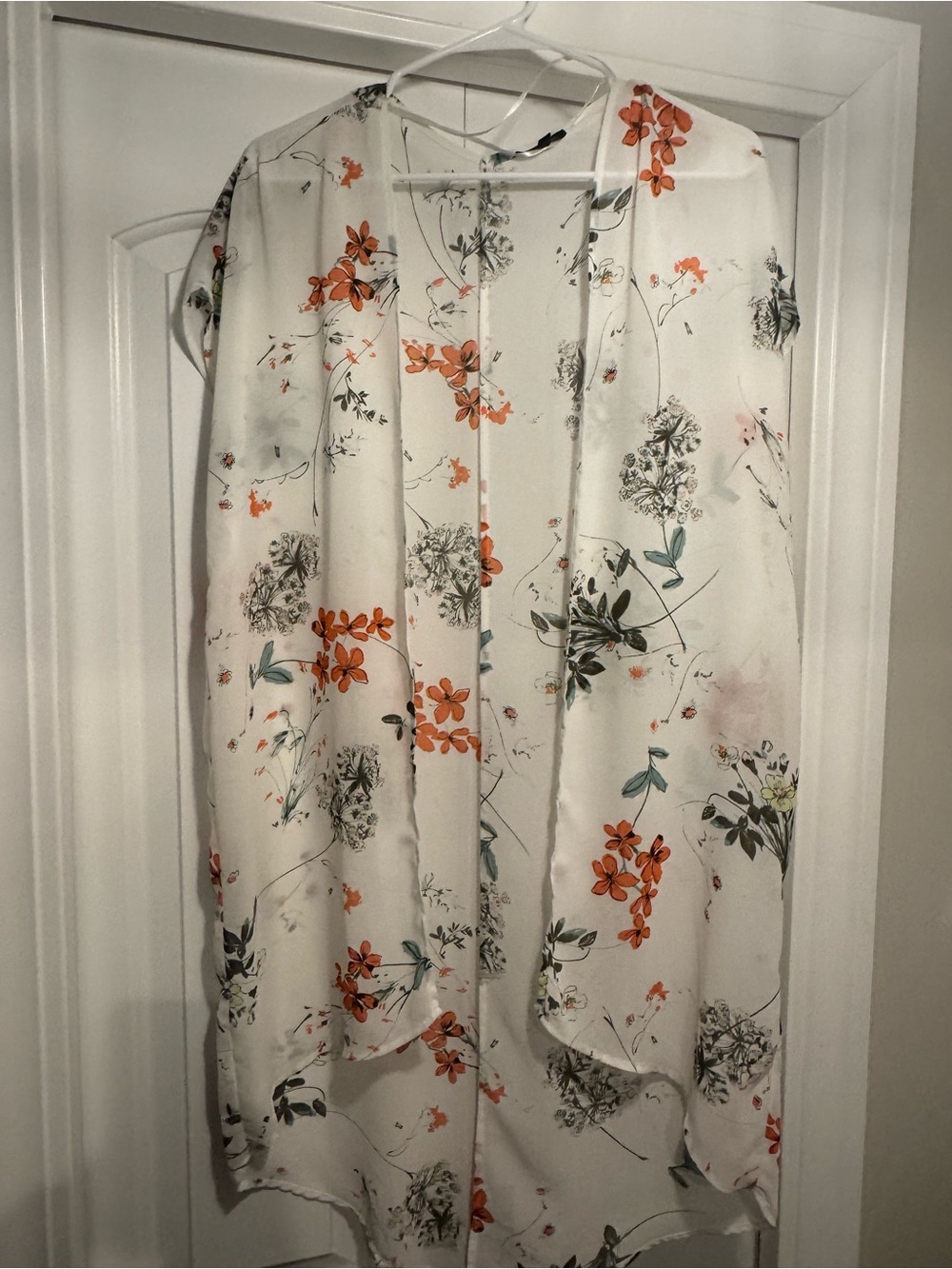 Dynamite White Floral Kimono with Orange Blooms